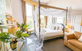 X Hotel Brunswick Square